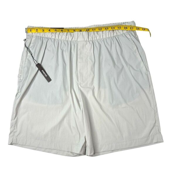 Michael Kors Men's Nylon Stretch Performance Shorts, Size XL, Aluminum - Picture 3 of 15